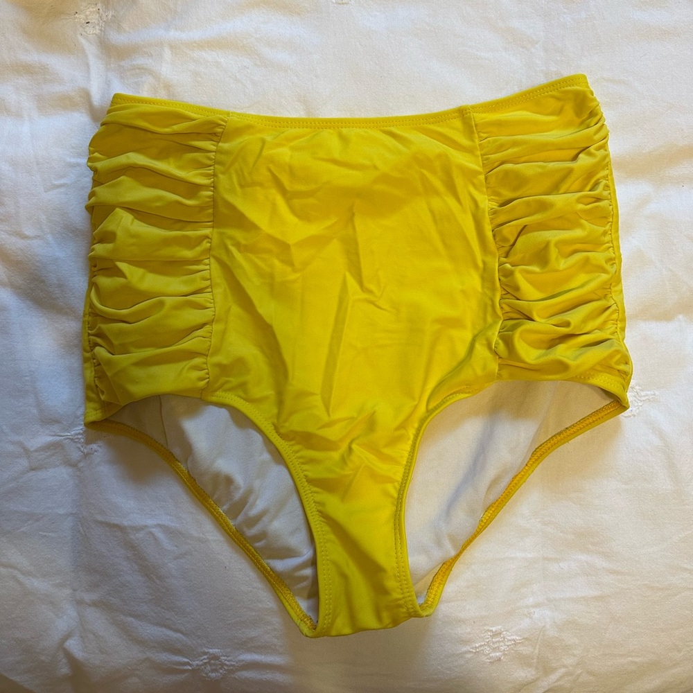 Kortnj Jeane High Rise Yellow Ruched Swim Bottoms